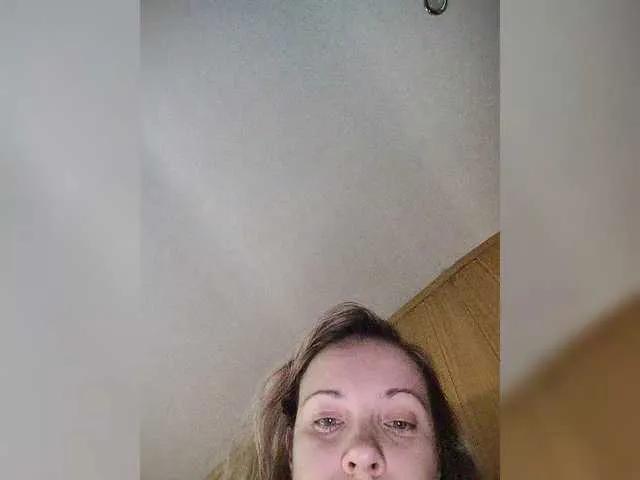 Lola3000 from BongaCams